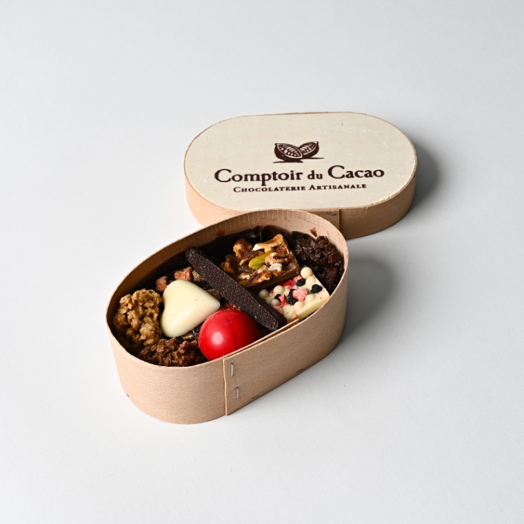木箱入りアソート120g 【コントワール・デュ・カカオ】